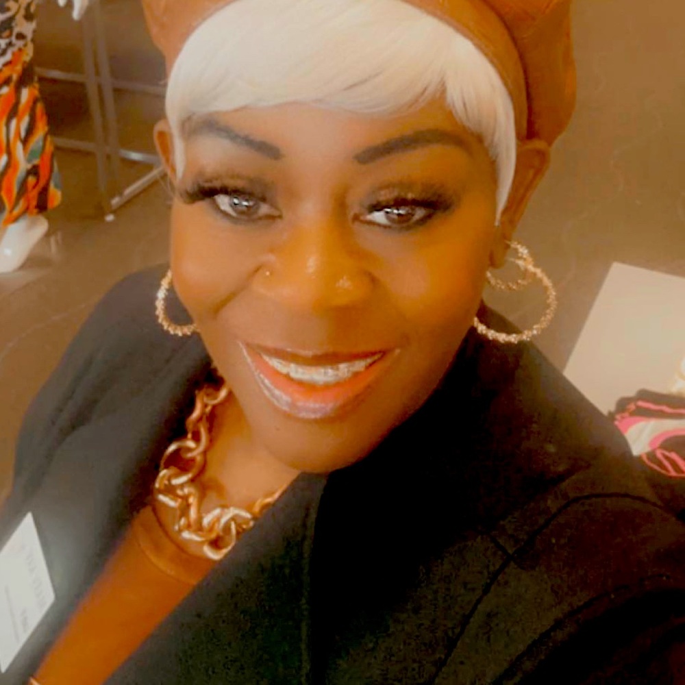 Meet your Posher, Lady V, Owner of Lady V Shape Wear And Apparels